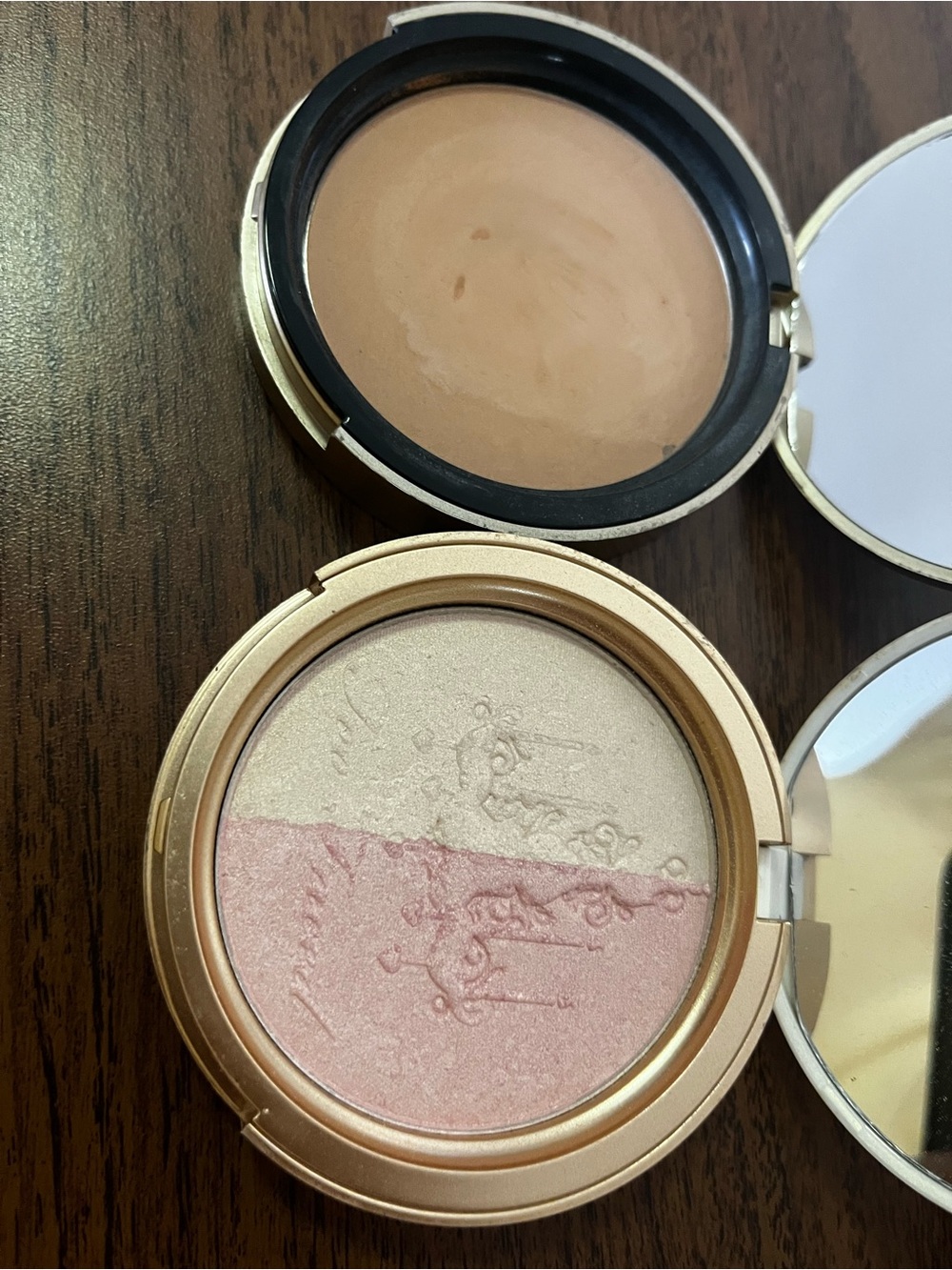 Too Faced Candlelight Glow Highlighter Duo Milk Chocolate Soleil Matte Bronzer